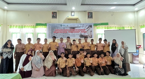 Sosialisasi Pencegahan Kekerasan Terhadap Anak di SMPN 1 Blangpidie
