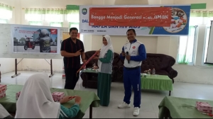 Sosialisasi Keselamatan Berkendaraan Bermotor di SMPN 1 Blangpidie Oleh PT. Payung Agung Indonesia